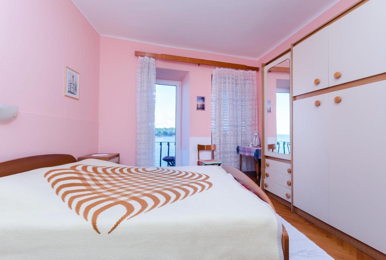 Rooms Sonja P Rab Town Esterno foto